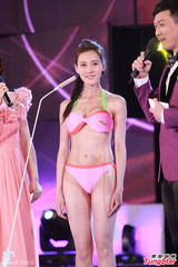 组图：亚姐中华赛区12强 佳丽泳装起舞风骚性感