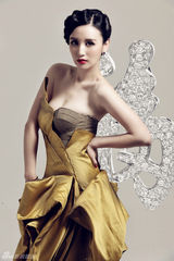 高清组图：张萌最新写真优雅干练 祥龙凤舞迎新年