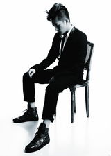 高清图：苏有朋新年写真诠释真我 彰显非凡冷峻魅力