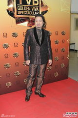 组图：TVB新春庆典众星云集 谢天华披肩发搞怪