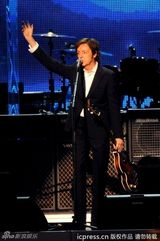 组图：群星致敬保罗-麦卡特尼  凯蒂-佩里惊艳高歌