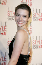 幻灯图集：攻读量子物理学位的内衣模特莱莉写真