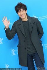 组图：《惠媛》记者会 李善均郑彩恩亮相