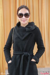 组图：方逸华跪拜邵逸夫 刘德华张学友致祭