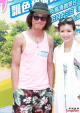 组图：陈茵媺挺陈豪新剧 男友求婚不会公开