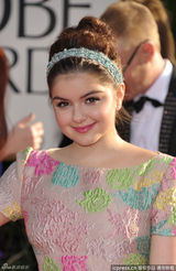 组图：《摩登家庭》阿芮儿-温特俏皮亮相