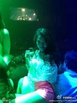 组图：郭美美办奢华派对晒性感比基尼照