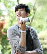 高清组图：韩国型男元斌帅气代言 广告写真曝光