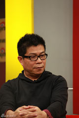 高清组图：白岩松对话冯小刚刘震云王中军