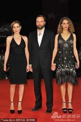 组图： 威尼斯主竞赛单元影片《阿尔卑斯》首映