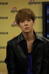 高清图：EXO-K世勋做客图回顾 卖萌大笑心情好