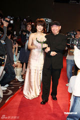 高清图：Ella言承旭举行“婚礼”为新剧造势