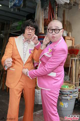 组图：李亚男拍摄外景 称王祖蓝未求婚