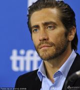 组图：《囚徒》发布会 金刚狼大笑比V心情好