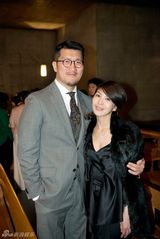 组图：43岁苏慧伦穿白纱办婚宴 张震携娇妻观礼