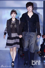 组图：韩国小姐梁乂升MayQueen性感出席时装秀