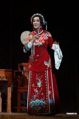 组图：刘晓庆挑战舞台剧 容颜不老饰演赛金花