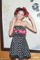 高清组图：谢婷婷等出席时尚派对 已经很久没见侄子