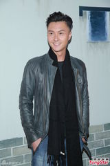 组图：胡杏儿否认分旧爱身家 徐子珊明年争视后