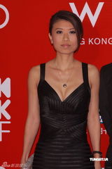 高清图：香港电影节开幕红毯 汤唯鲍起静等群星汇聚