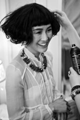 组图：陈燃变身摩登芭比娃娃 显俏丽自然东方之美