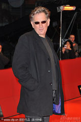 幻灯图集：《猛犸象》首映 阿佳妮少女范儿现身