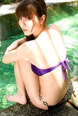 组图：日本女星杉本有美夏日清凉写真