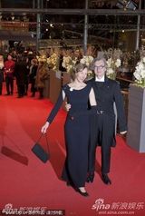 文德斯搂娇妻撑《皮娜》首映 德国总统夫妇秀恩爱