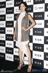 组图：朴寒星洪秀雅徐仁英等众星时尚亮相服装秀