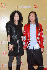 组图:蔡一智等出席活动 蒙嘉慧生日郑伊健送钻饰