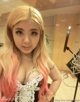 好声音清纯胖妞私照曝光 浓妆爆乳被指装纯(图)