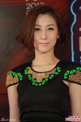 组图：传林峰不续约与TVB交恶 许廷铿有望上位