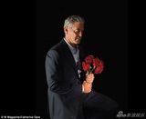 组图：52岁乔治克鲁尼登封面 波点大片另类吸睛