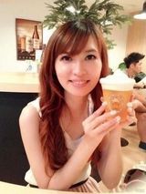 组图：台湾女警花酷似林志玲网络走红