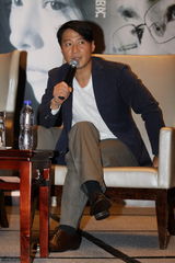 幻灯：《火龙对决》上海首映 黎明避谈隐婚事件