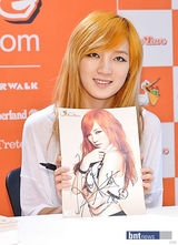 组图：miss A首尔办签名会 满面笑容尽显亲和