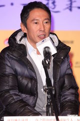 组图：阮经天称圣诞与女友过 钮承泽称其期待当兵