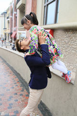 组图：田亮父女火热荧屏 浪漫享受甜蜜时光