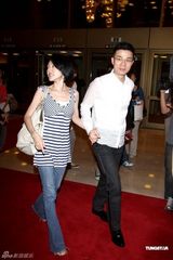 高清图：阿雅舞台剧挑大梁 好友小S范范来助阵