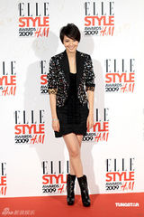 高清图：徐静蕾牵手黄立行 《杜拉拉》未映先拿奖