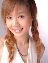 资料图片：超女王贝被曝整形致死 盘点靓丽写真