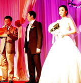 高清图：导演郑克洪迎娶京剧名伶 为工作不度蜜月