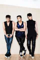 高清组图：2PM成长后回归 独家对话新浪韩娱