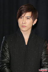 组图：《美味的想念》首映 唐禹哲帅气助阵