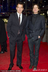 组图：电影《影子舞者》首映 型男克里夫帅气迷人