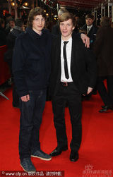 幻灯：《哈根盒子广场》首映 约根-沃格尔光头锃亮