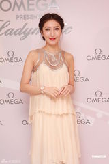 组图：杨谨华否认与怀秋相恋 羡慕林熙蕾怀孕祝福 