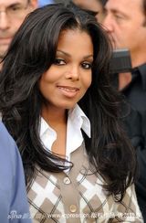 幻灯图集：章子怡珍妮-杰克逊等亮相米兰时装周 