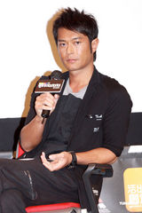 幻灯图：古天乐年内不能拍动作片 安心做演员