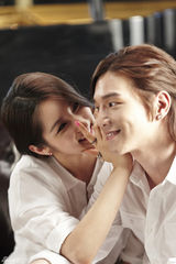 组图：M4M《当你离开我》MV预告曝光 画面唯美